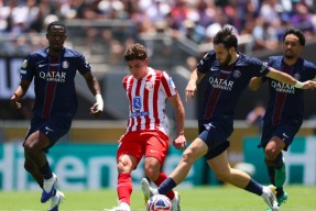 德布劳内巅峰对决，东契奇与50激战巴黎圣日耳曼分钟，回归赛场胜负难料！的简单介绍