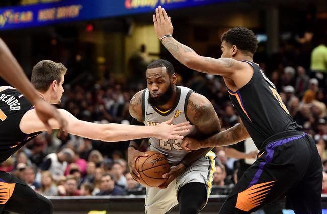 关于JackeyLove在勇士比赛中惊险取胜,连败引发热议!的信息 关于JackeyLove在勇士比赛中惊险取胜,连败引发热议!的信息